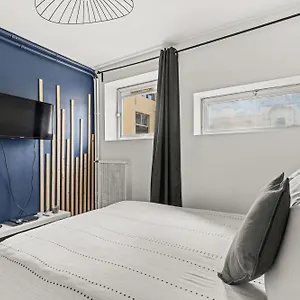  Appartement Escapade Romantique A Deux Pas Du Vieux-port De